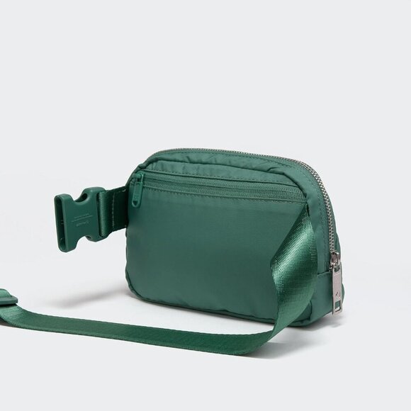Sustainable Eucalyptus Green Belt Bag for Women - Adjustable & Water-Resistant - Picture 4 of 7